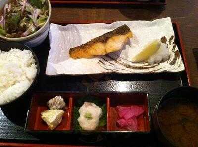 淡路島と喰らえ 恵比寿店