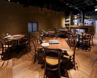 炭火とワイン 四条fuyacho店