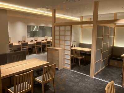 うなぎ四代目菊川ヒルトンプラザウエスト大阪店