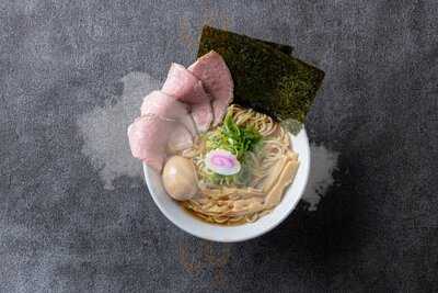 鶏そば啜る伏見はなれ