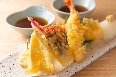 すし てんぷら 吾作亭 鶴ヶ丘店