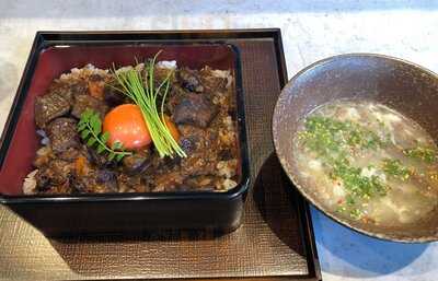 ニクセントラル