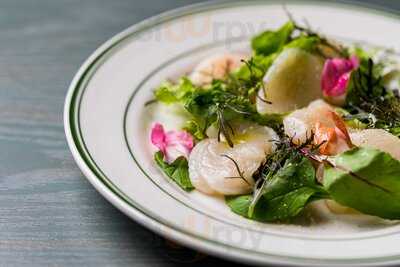 Comma, (カンマ) 梅田店