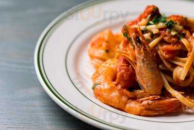 Comma, (カンマ) 梅田店