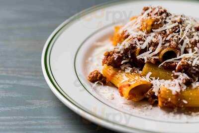 Comma, (カンマ) 梅田店