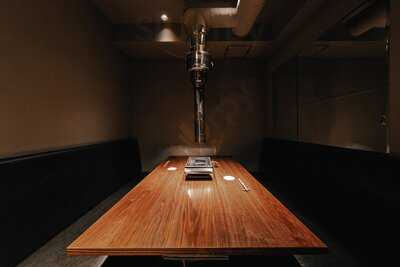 枯らし熟成 焼肉つつい