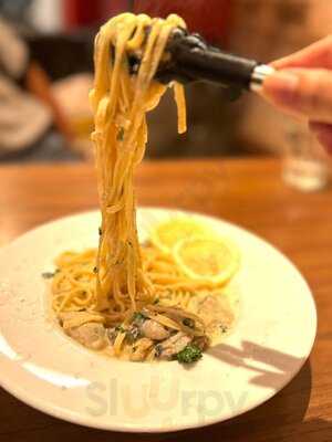 牡蠣と肉たらしビストロkai