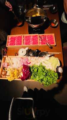 和牛しゃぶしゃぶすき焼 富士山