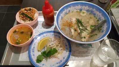 アジア下町食堂タイニー&ベトニー