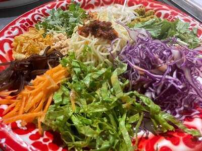 アジア下町食堂タイニー&ベトニー