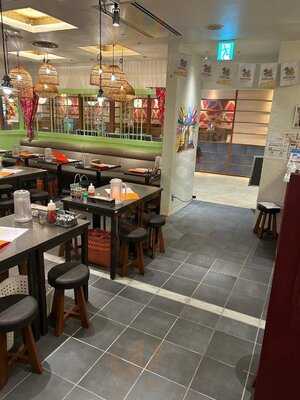 アジア下町食堂タイニー&ベトニー