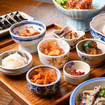 韓国料理ナグオンチャン