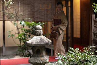 京都六角 麓寿庵