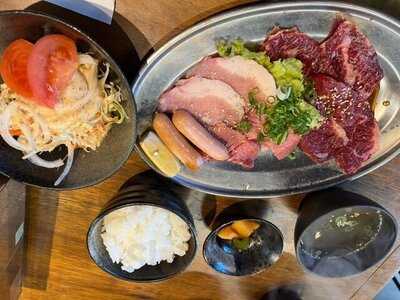 トミヅル 蒲生四丁目店