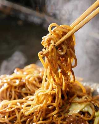 ミナミ名物！お好み焼き なんじゃもんじゃ 心斎橋