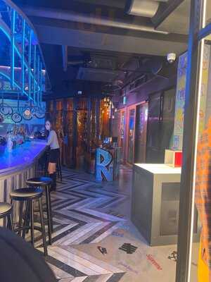 Music Fashion Bar 嵐 Run