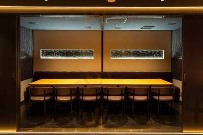 ⾁と⿂ Second Class Tokyo