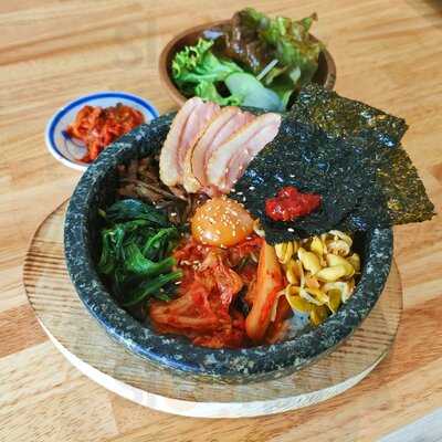 Nikutobijin Morinomiya