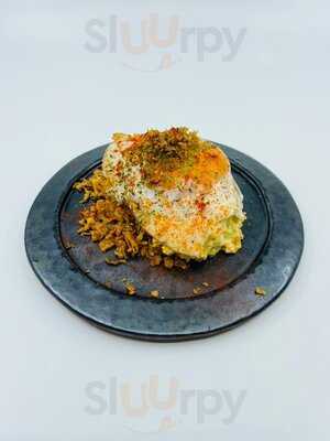 イザカヤキツネ アメリカ村店