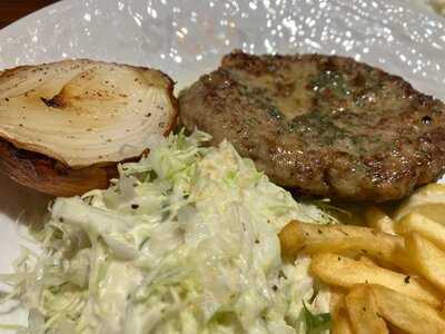 ワイン食堂旅する子ブタ渋谷ヒカリエ店