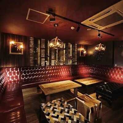 肉バル W （ダブリュー）