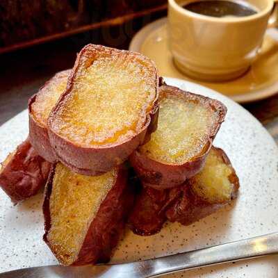 浪漫焼き芋 芋の巣　南堀江本店
