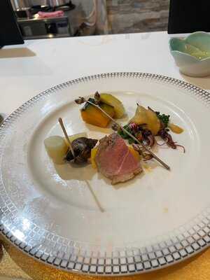 イノベーティブレストランka Pilina（カピリナ）