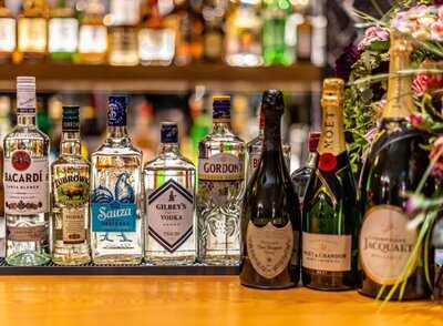 Bar 17 Club セブンティーンクラブ