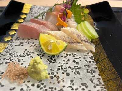 炉端割烹 炭なじ