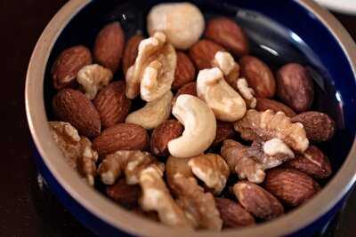 Cafe & Bar 紅蝙蝠