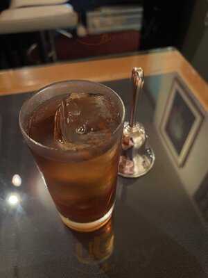 Cafe & Bar 紅蝙蝠