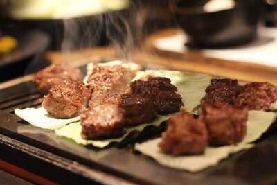 黒毛和牛ヘレ肉専門店 炭火焼肉 りきちゃん 北浜店