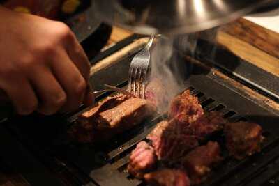 黒毛和牛ヘレ肉専門店 炭火焼肉 りきちゃん 北浜店