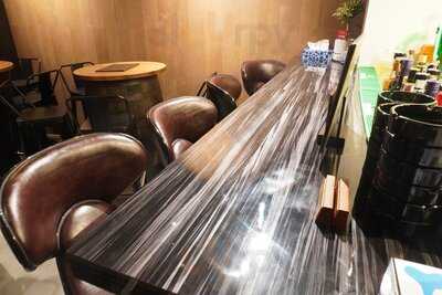 ダイニングバーブロス シブヤテン