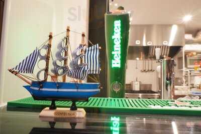 ダイニングバーブロス シブヤテン