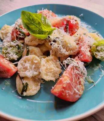 トラットリア・ラプーリア