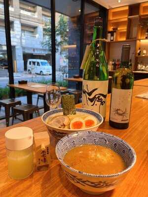 Nomuno Sake & Japan Wine Shinasaibashi