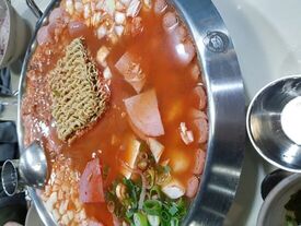 킹콩부대찌개