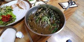 강산막국수