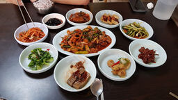 정지뜰식당