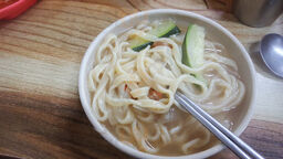 솔재해물칼국수