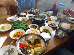 솔밭쉼터식당