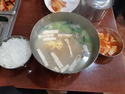 무교동 북어국집