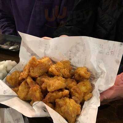 교촌치킨 동대문1호점