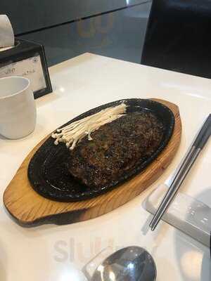 마칸 할랄 코리안 레스토랑