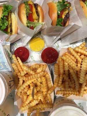 쉐이크쉑 인천공항 제2터미널