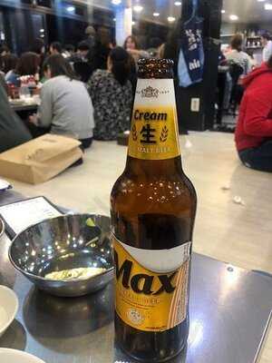 진 원조 보신 닭한마리 본점