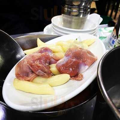 명동닭한마리 본점