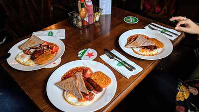 울프하운드 아이리쉬 펍 & 레스토랑