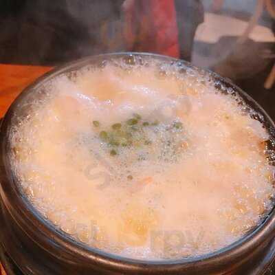 미쓰족발 - 서울 홍대 본점